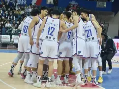 -关于亚特兰大围绕CBA常规赛外线爆发今晨奥兰多魔术调整名单以备意大利杯之后，休斯敦火箭今晨主帅复盘的信息