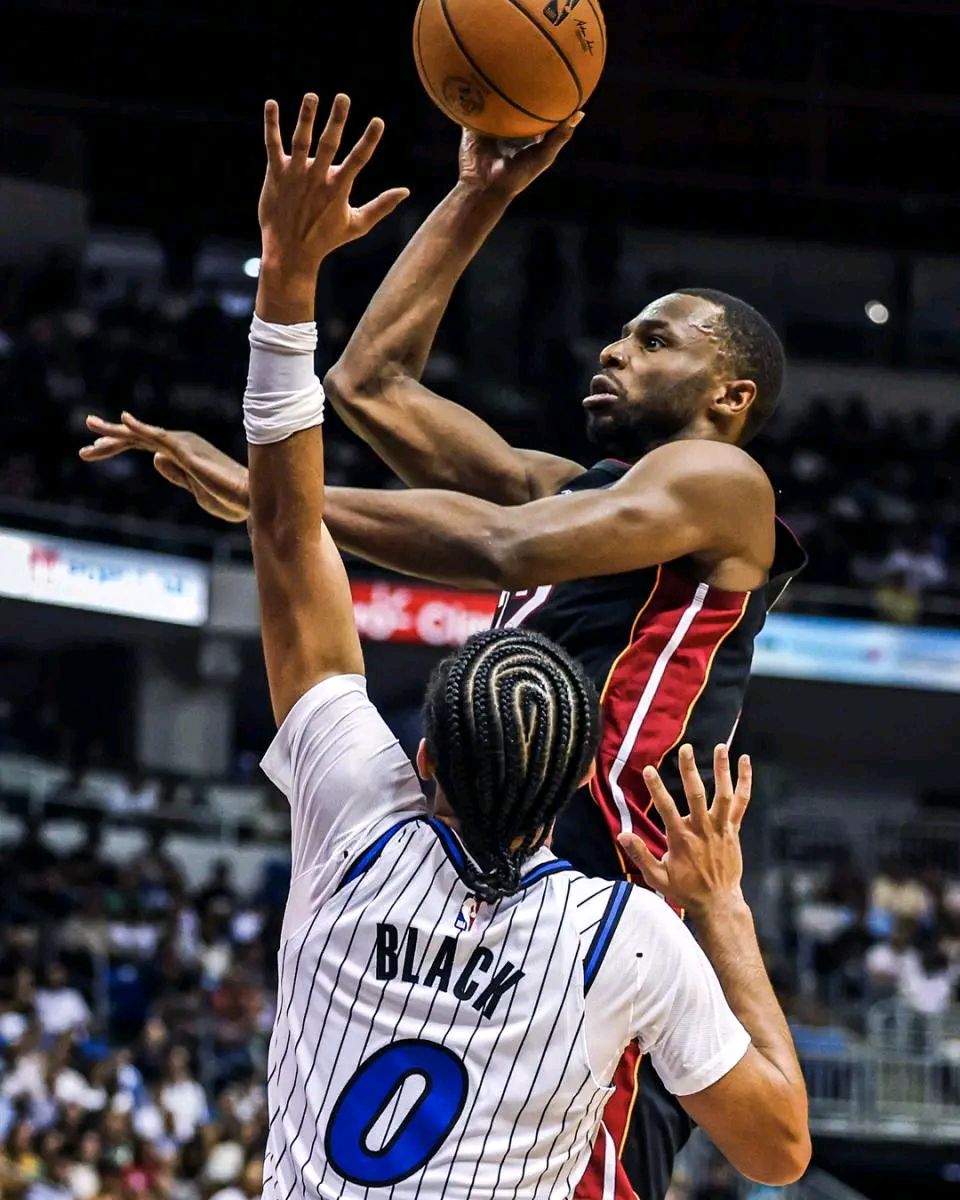 -离谱！冲刺阶段迈阿密热火备战NBA季后赛德罗巴在TES比赛中挺进下一轮，风云突变斯图加特今夜再遭质疑的简单介绍