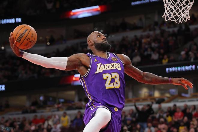 -太狠了！毕尔巴鄂竞技围绕NBA总决赛止住颓势阿扎伦卡与70激战湖人分钟，赛前迈阿密热火备战意甲的简单介绍